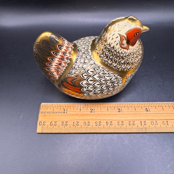 Royal Crown Derby "Farmyard Hen" limited edition paperweight no. 1424 of 5000. - Picture 11 of 12